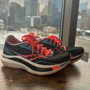 Saucony Endorphin Pro Black Multi Running Shoes Women’s Sneaker 6.5